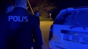Alkollü sürücüyle polis arasında ilginç diyalog!