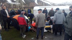 Dağcıları taşıyan minibüs takla attı: Çok sayıda yaralı var!