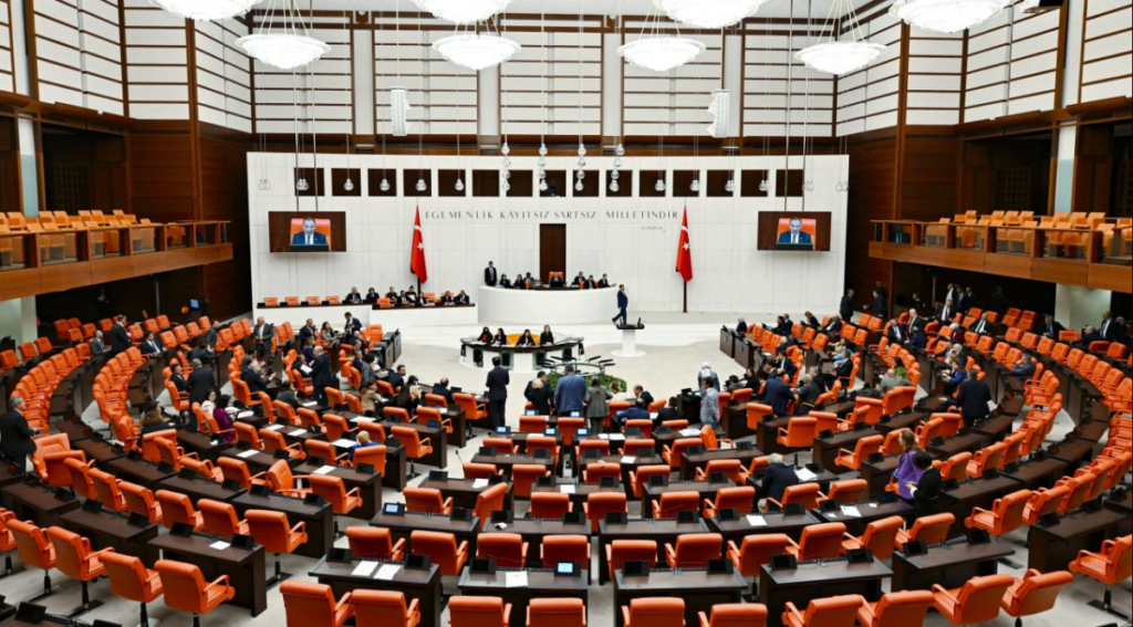 DEM Parti Şanlıurfa Milletvekilleri Siverek’teki okul saldırısını Meclise taşıdı!