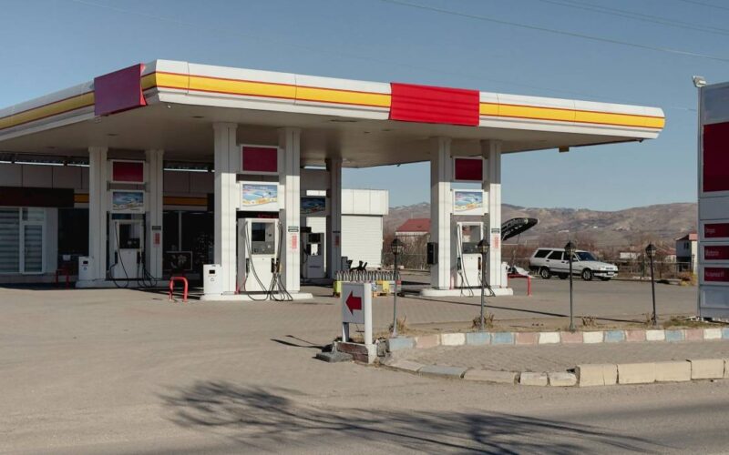 Hürmüz’e müdahale! Petrol fiyatlarına sert yansıdı!