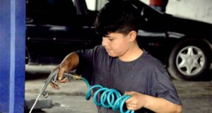 İYİ Partili Fakıbaba, staj ve çıraklık mağdurlarını gündeme taşıdı!