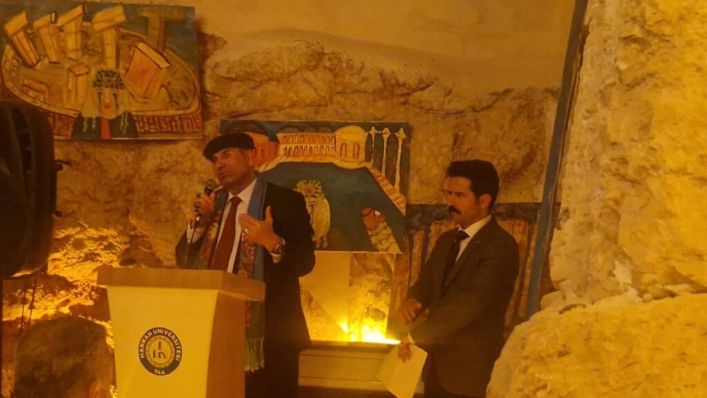 Kan Ağlayan Zelo ya mektuplar kitabın lansmanı ve imza gününe yoğun ilgi!