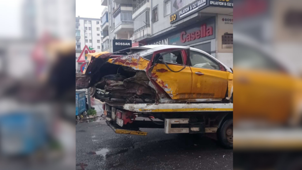 Şanlıurfa Bulvarı'nda korkutan kaza!