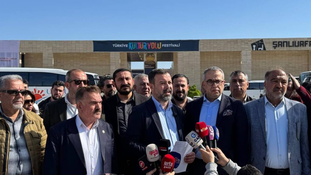 Şanlıurfa'da festival iptaline karşı ortak tepki!