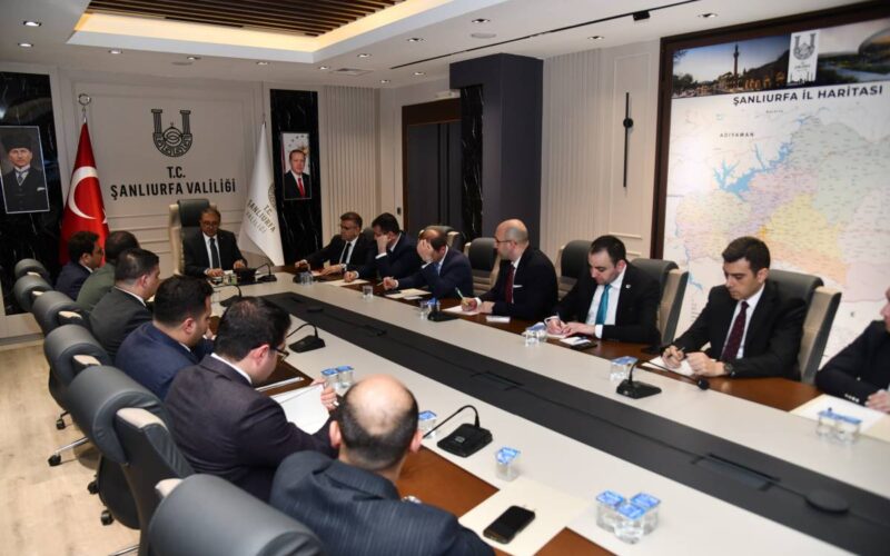 Urfa Valisi Şıldak'tan eğitim güvenliği toplantısı!